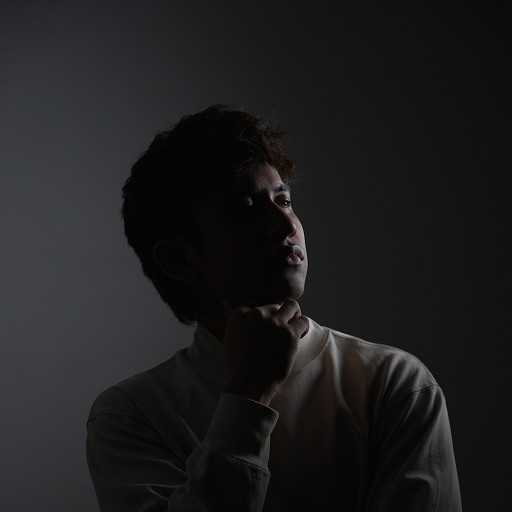 Rafique Ramli - Professional Menstylist at Clipper Studio Taman Melawati with 6+ years experience specializing in Precision Cuts, Graduation Techniques, Modern Styling